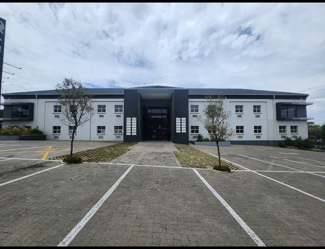 586M² OFFICE TO LET IN VORNA VALLEY